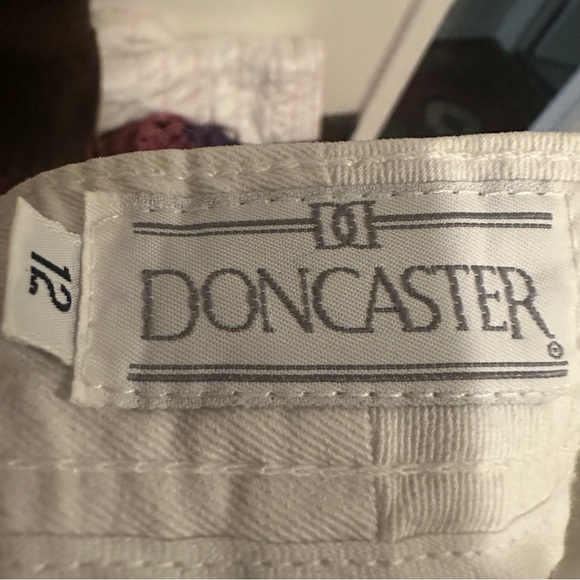 Vintage EUC Doncaster White Denim Jeans size 12 - Picture 3 of 4
